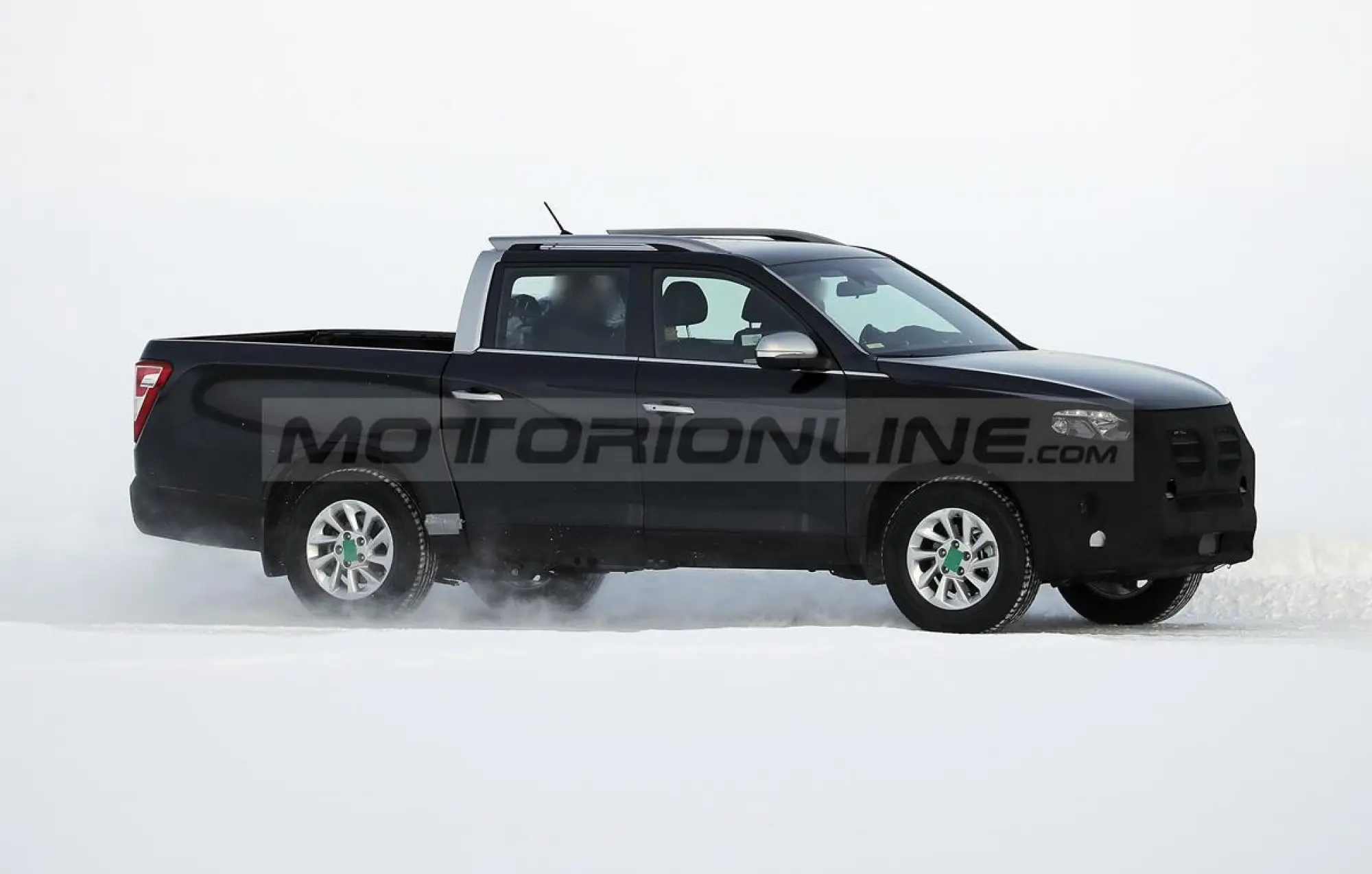 SsangYong Musso 2022 - Foto spia 17-03-2021 - 7