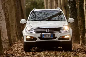 SsangYong Rexton W 2013 - 26