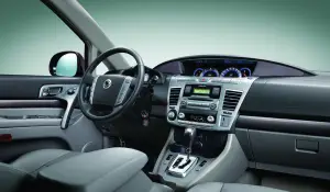 SsangYong Rodius 2014 - 6