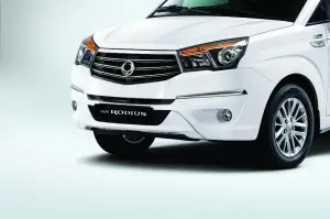 SsangYong Rodius 2014