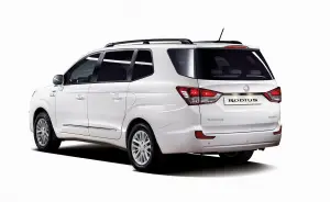 SsangYong Rodius 2014 - 61