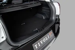 SsangYong Tivoli Black Edition - 14