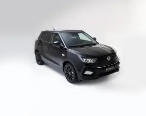 SsangYong Tivoli Black Edition - 1