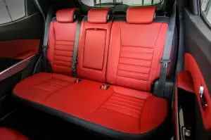 Ssangyong TIVOLI - 120