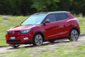 Ssangyong TIVOLI - 144