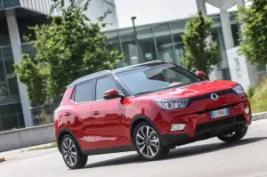 Ssangyong TIVOLI - 163