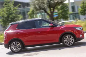 Ssangyong TIVOLI - 171