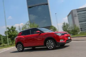 Ssangyong TIVOLI - 172