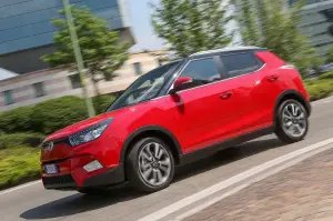 Ssangyong TIVOLI - 177
