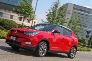 Ssangyong TIVOLI - 181