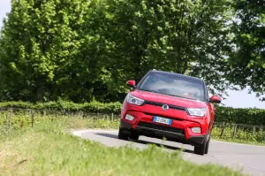 Ssangyong TIVOLI - 213