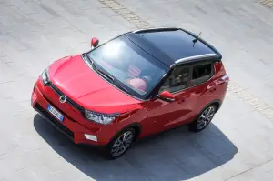 Ssangyong TIVOLI - 64
