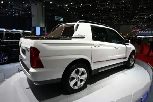 SSanyong SUT1 Pick Up - Salone di Ginevra 2011 - 12