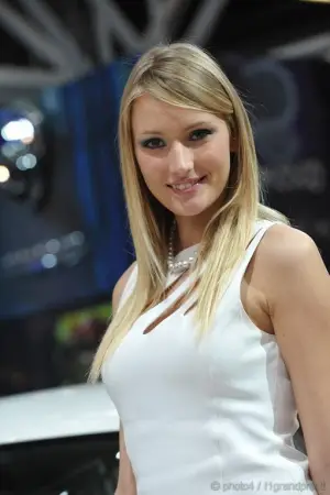 Stand girl Motorshow Bologna 2010