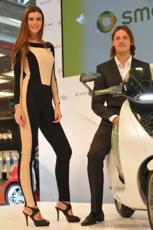Stand girl Motorshow Bologna 2010