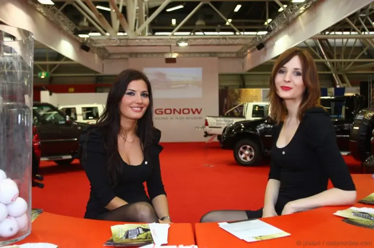 Stand girl Motorshow Bologna 2010 - 42