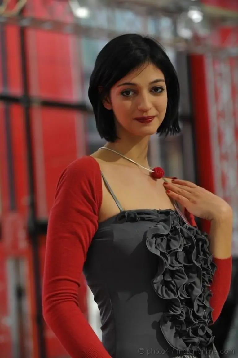 Stand girl Motorshow Bologna 2010 - 66