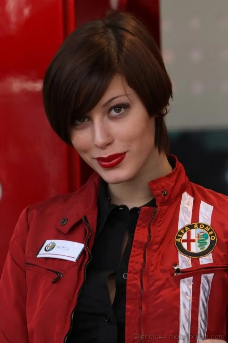 Stand girl Motorshow Bologna 2010 - 75