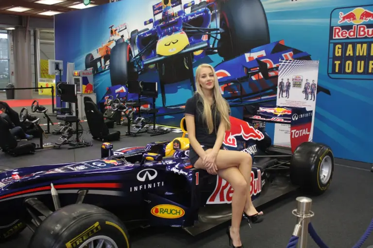 Stand Girls - Motor Show di Bologna 2012 - 24