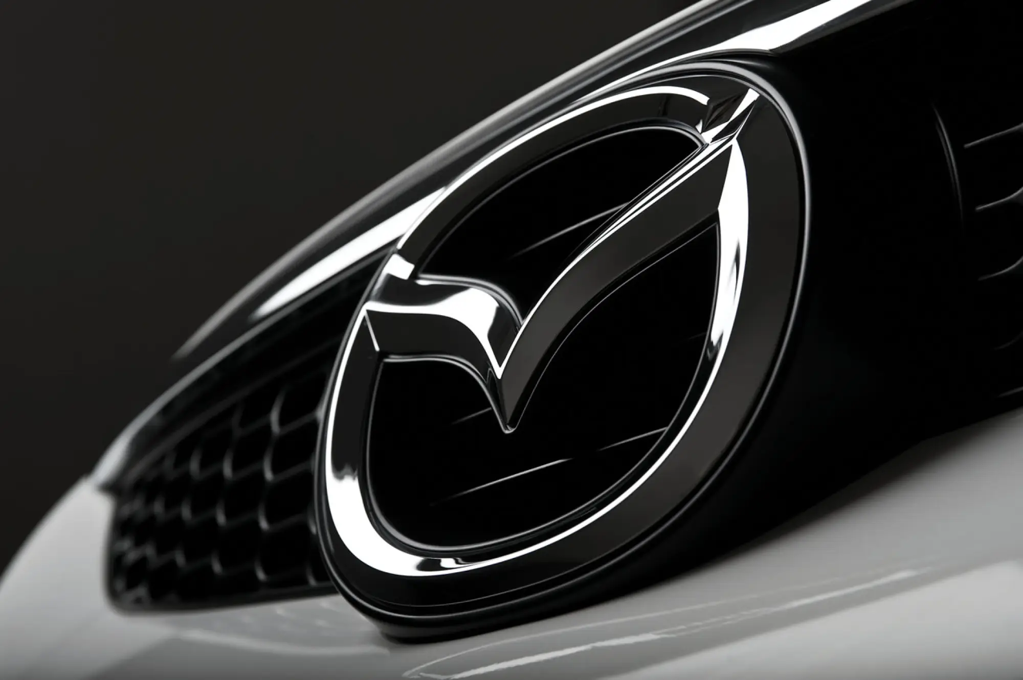 Storia del logo Mazda - 7