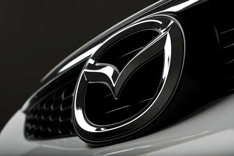 Storia del logo Mazda - 7