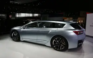 Subaru Advanced Tourer Concept - Salone di Tokyo 2011