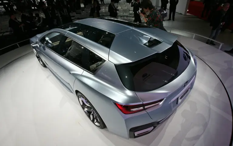 Subaru Advanced Tourer Concept - Salone di Tokyo 2011 - 20