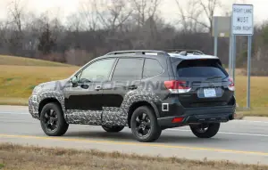 Subaru Forester 2022 - Foto spia 17-12-2020