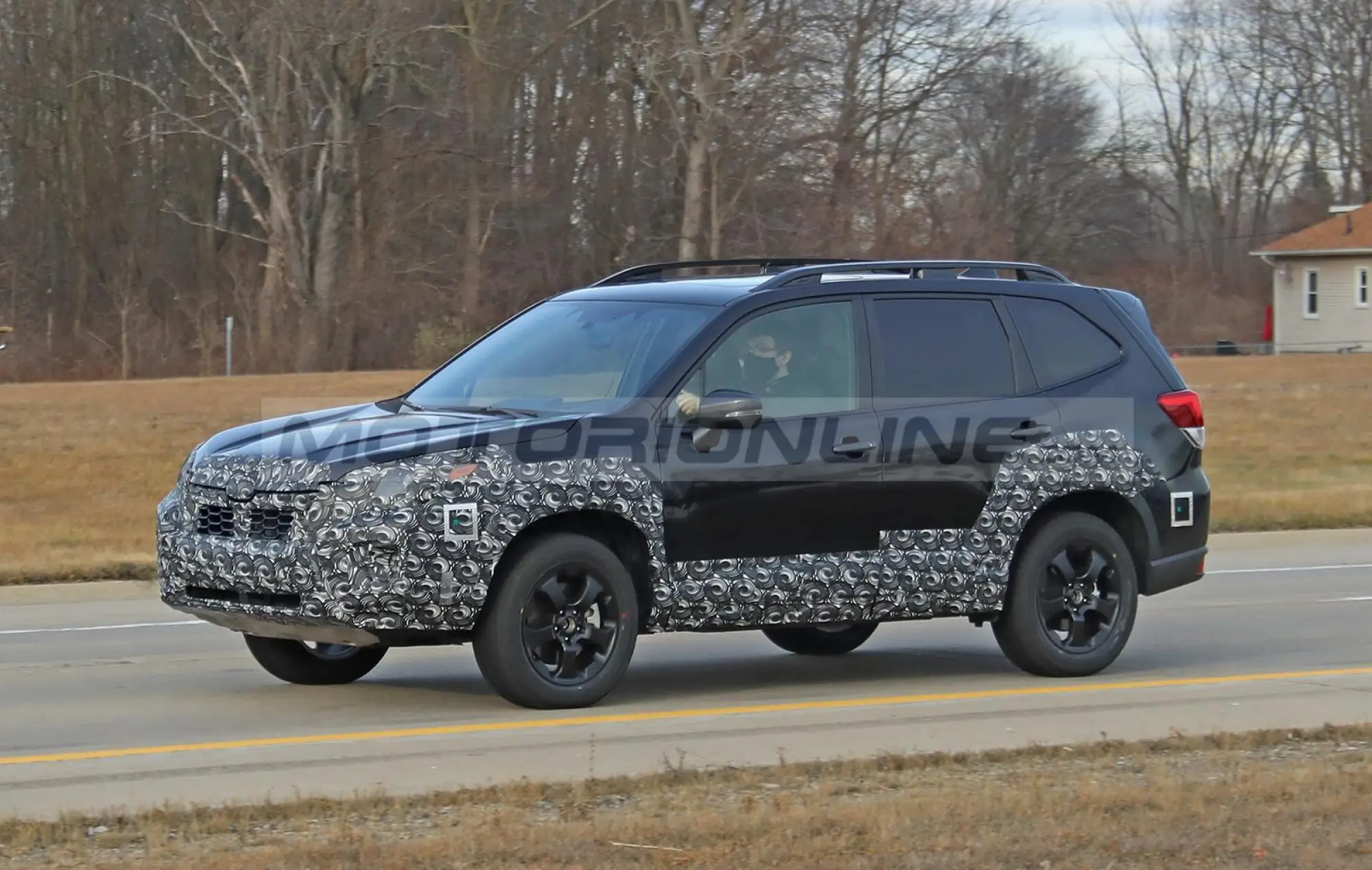 Subaru Forester 2022 - Foto spia 17-12-2020 - 11