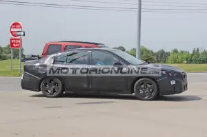 Subaru Legacy 2020 - Foto spia 13-6-2018