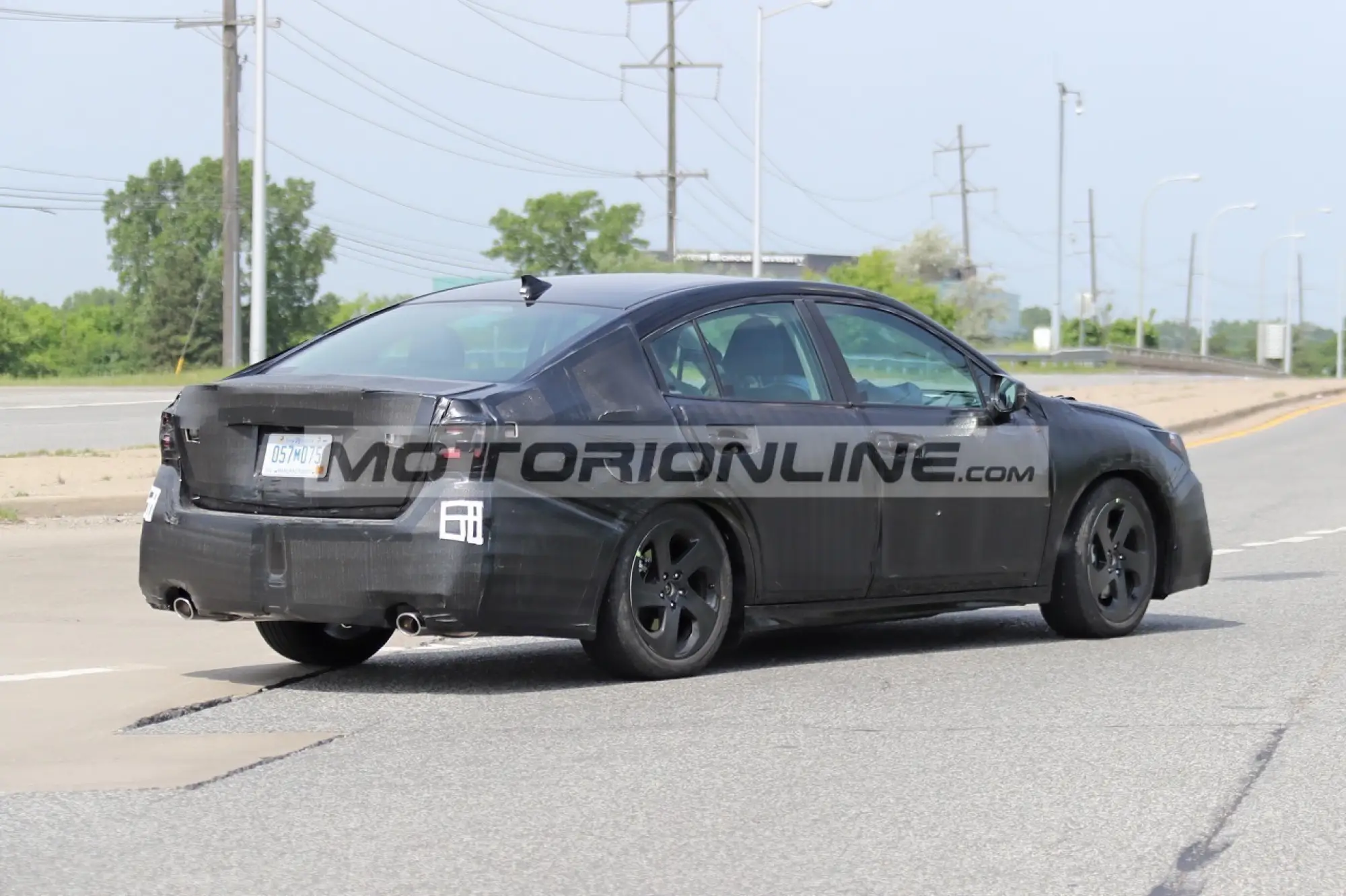 Subaru Legacy 2020 - Foto spia 13-6-2018 - 14