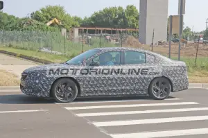 Subaru Legacy - Foto spia 19-7-2018 - 8