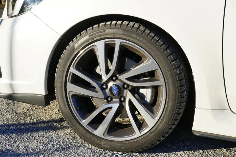 Subaru Levorg Prova su strada 2016 - 17