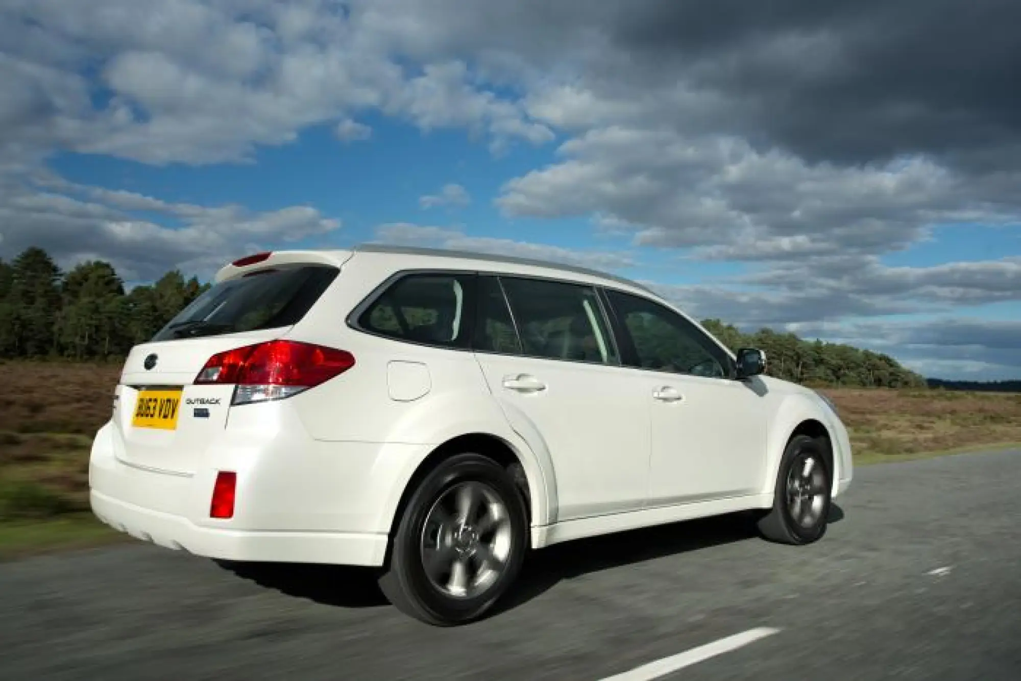 Subaru Outback 2.0 D SX Lineartronic - 3
