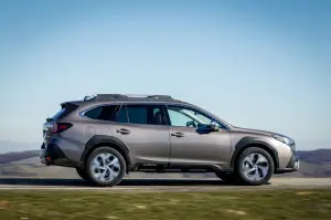 Subaru Outback 2021 - Foto ufficiali