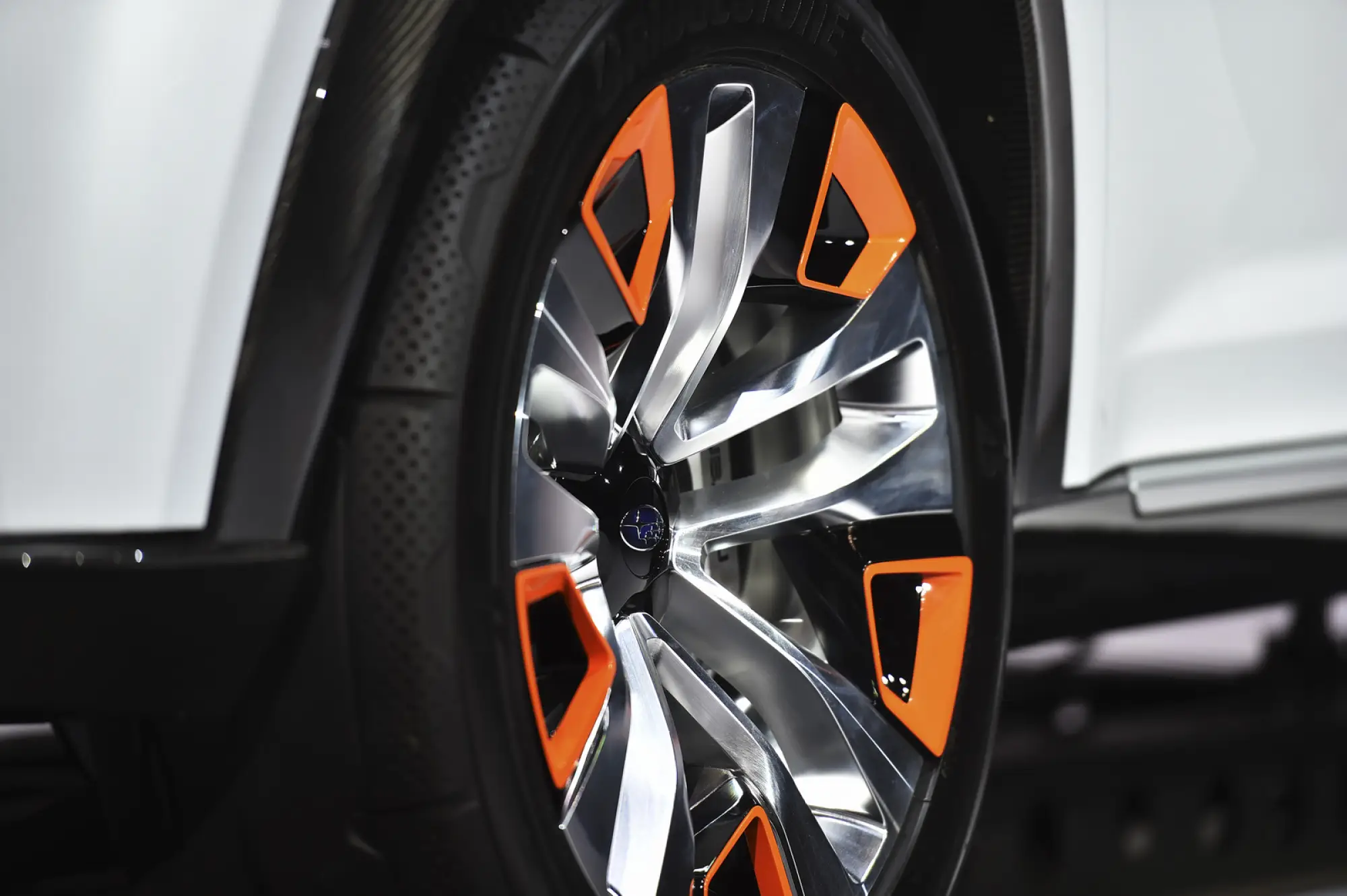 Subaru Viziv Future - Salone di Tokyo 2015 - 13