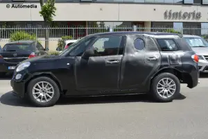 SUV Alfa Romeo - Foto spia 18-05-2015 - 4