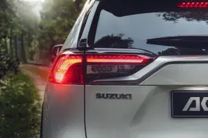 Suzuki Across 2020 prova su strada