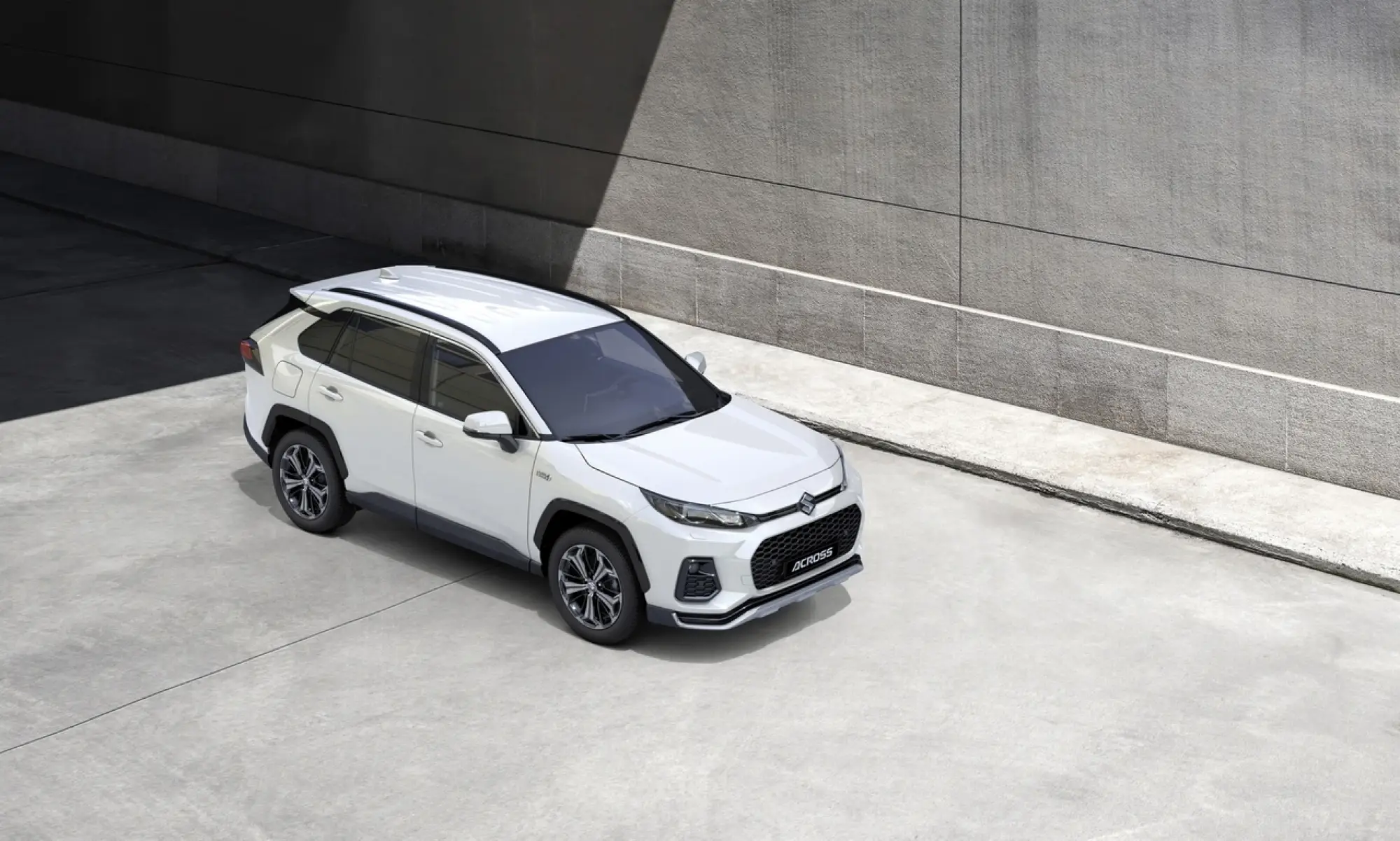 Suzuki Across 2023 - Foto - 5