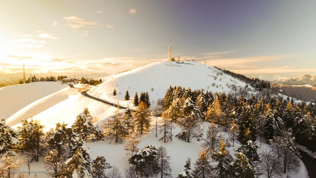 Suzuki Across sul Mottarone - Feel The Drive