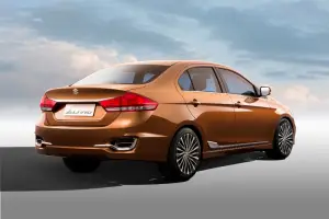 Suzuki Alivio Concept e iV-4 Concept