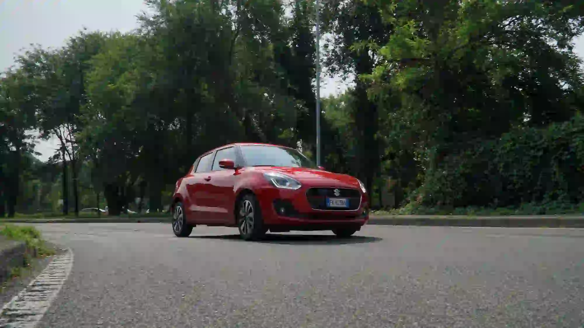 Suzuki Hybrid 2019: la gallery Swift - 14