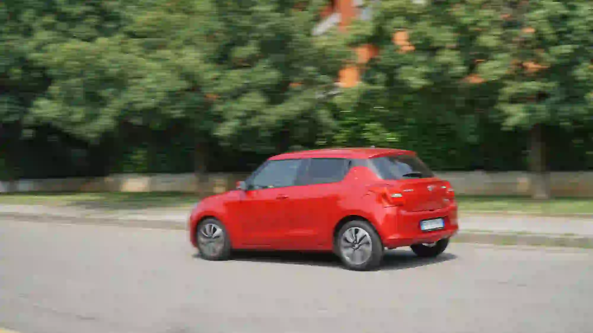 Suzuki Hybrid 2019: la gallery Swift - 18