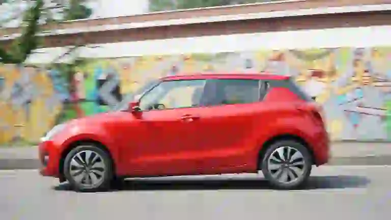 Suzuki Hybrid 2019 - 14