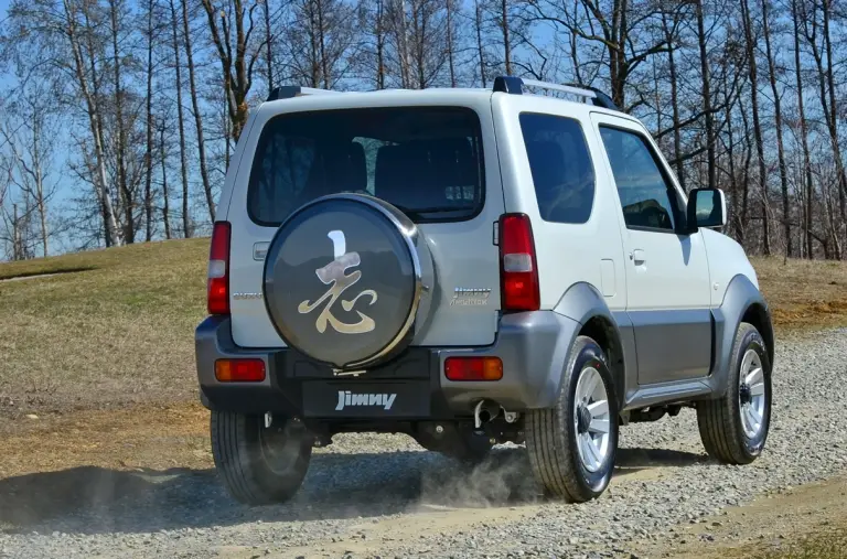 Suzuki Jimny Ambition - 4