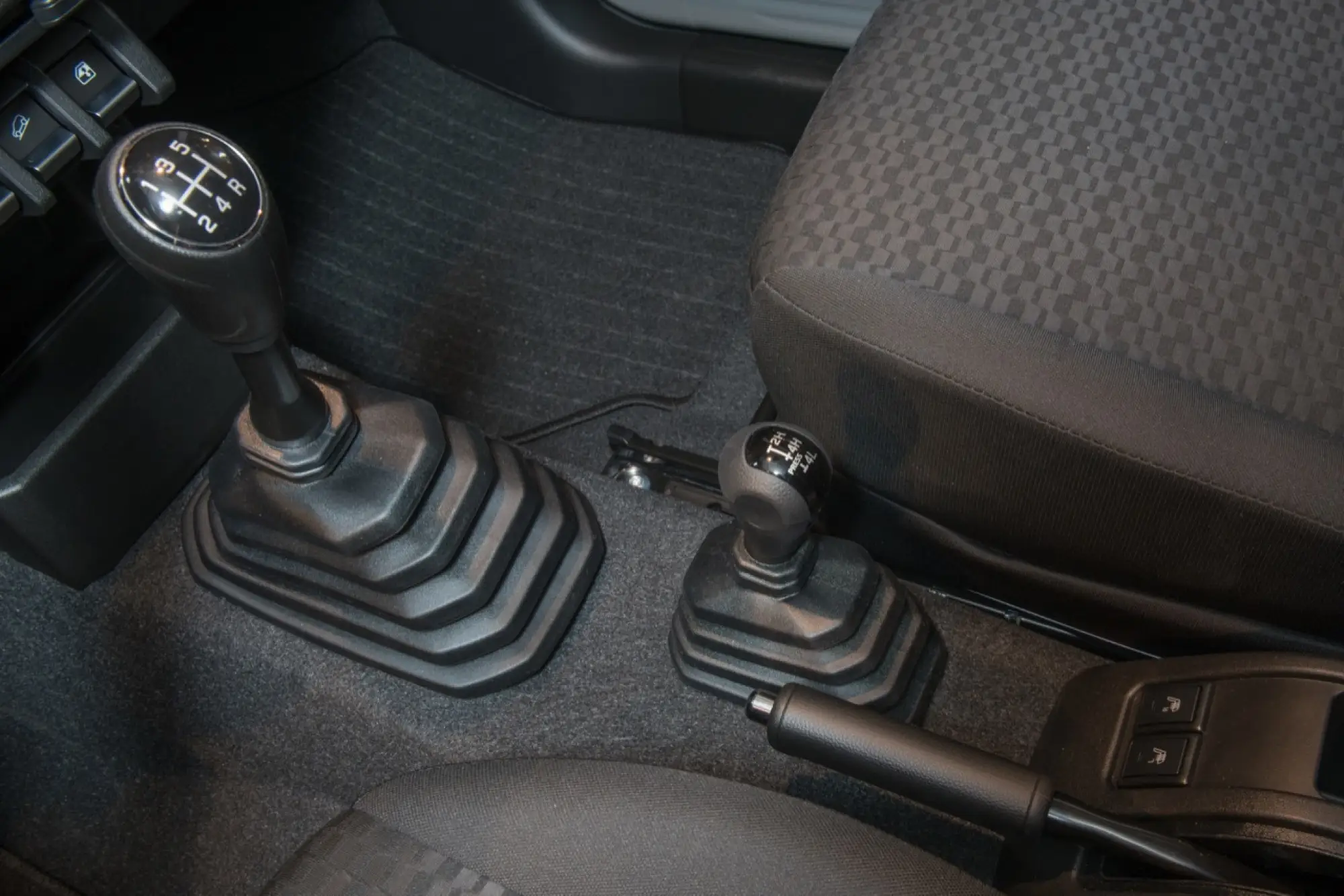 Suzuki Jimny Pro - Prova su Strada  - 7