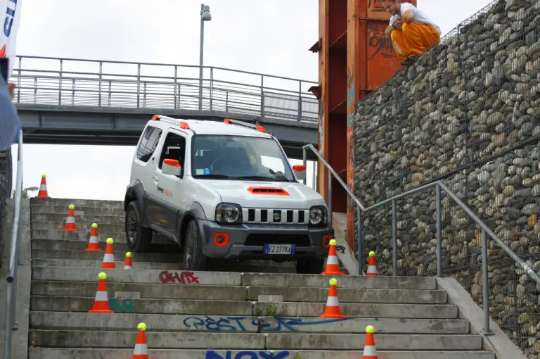 Suzuki Jimny Street - Parco Dora - 14