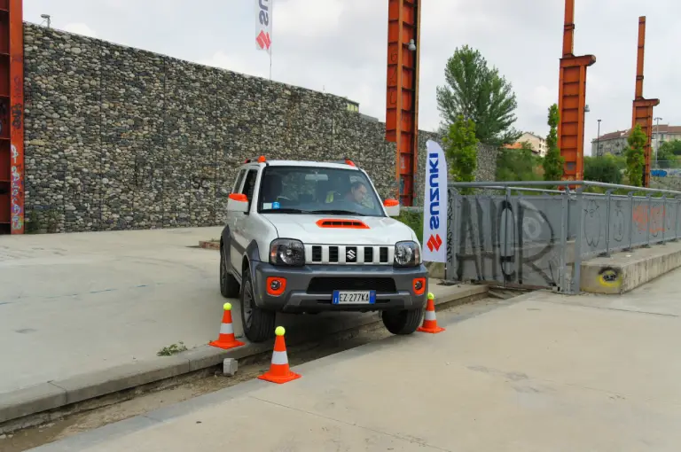 Suzuki Jimny Street - Parco Dora - 29