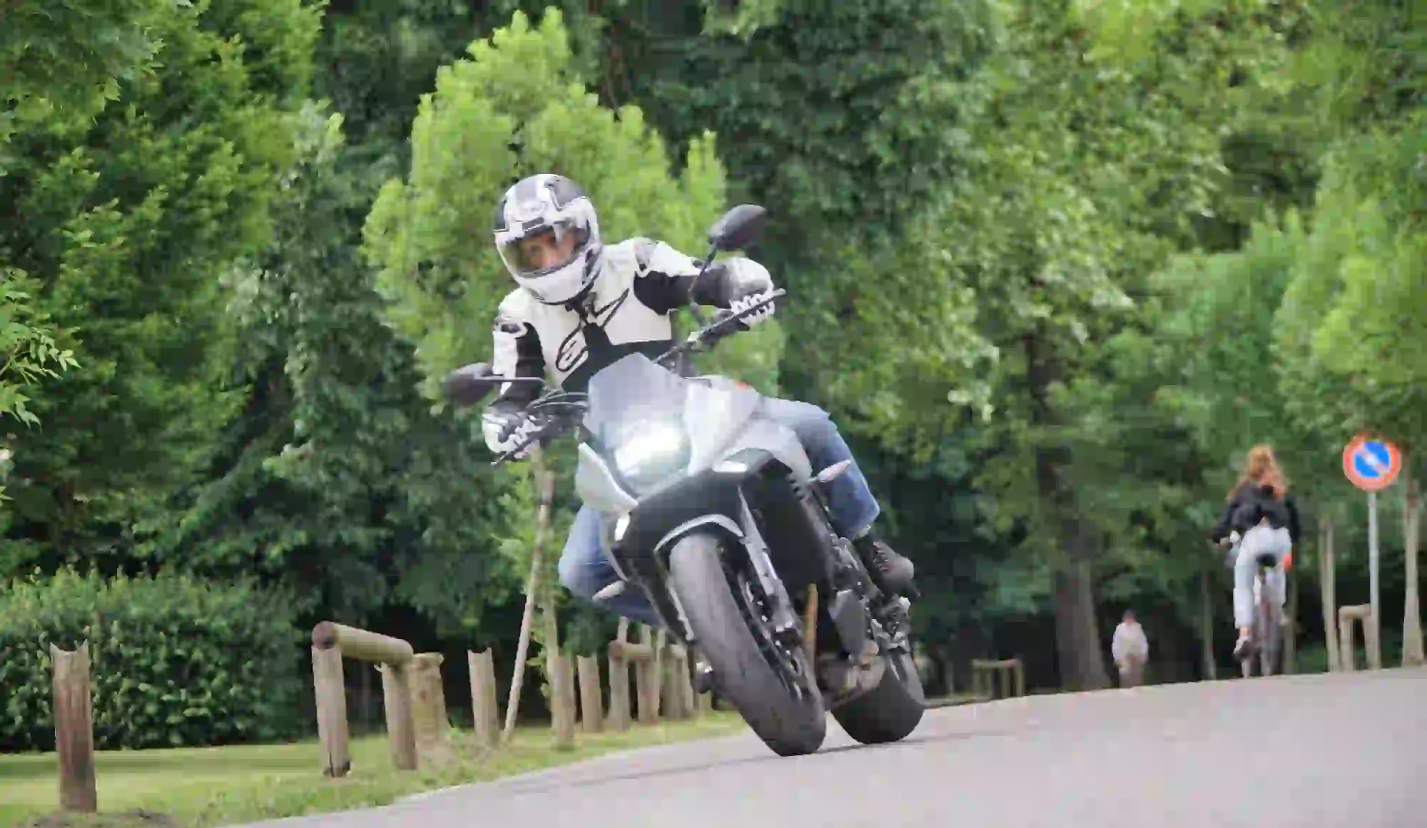 Suzuki Katana 2019 - La prova su strada - 4