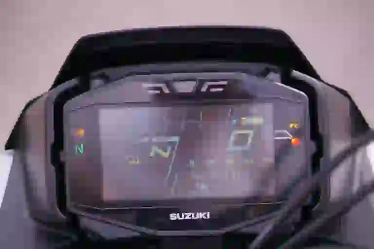 Suzuki Katana 2019 - La prova su strada - 23
